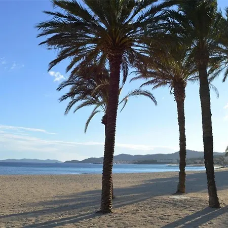 Апартаменты Coquet Au Lavandou Avec Parking Proche - Fr-1-251-299