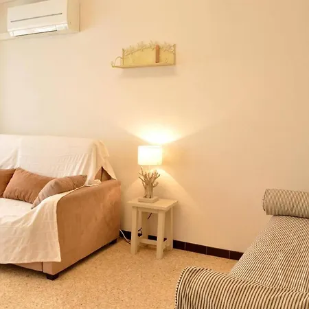 Coquet 4 Couchages Au Lavandou - Proche Plage, Parking Inclus, Commerces A Proximite - Fr-1-251-299