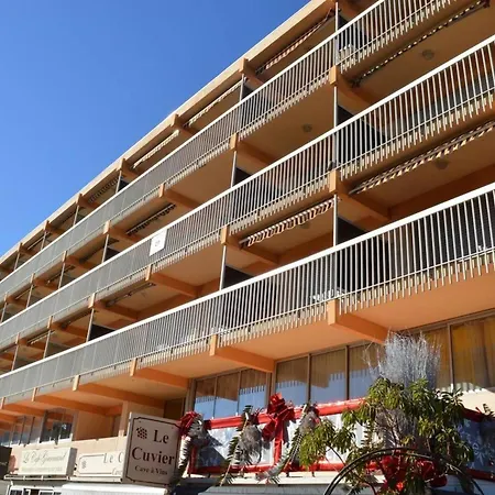 Coquet Au Lavandou Avec Parking Proche - Fr-1-251-299